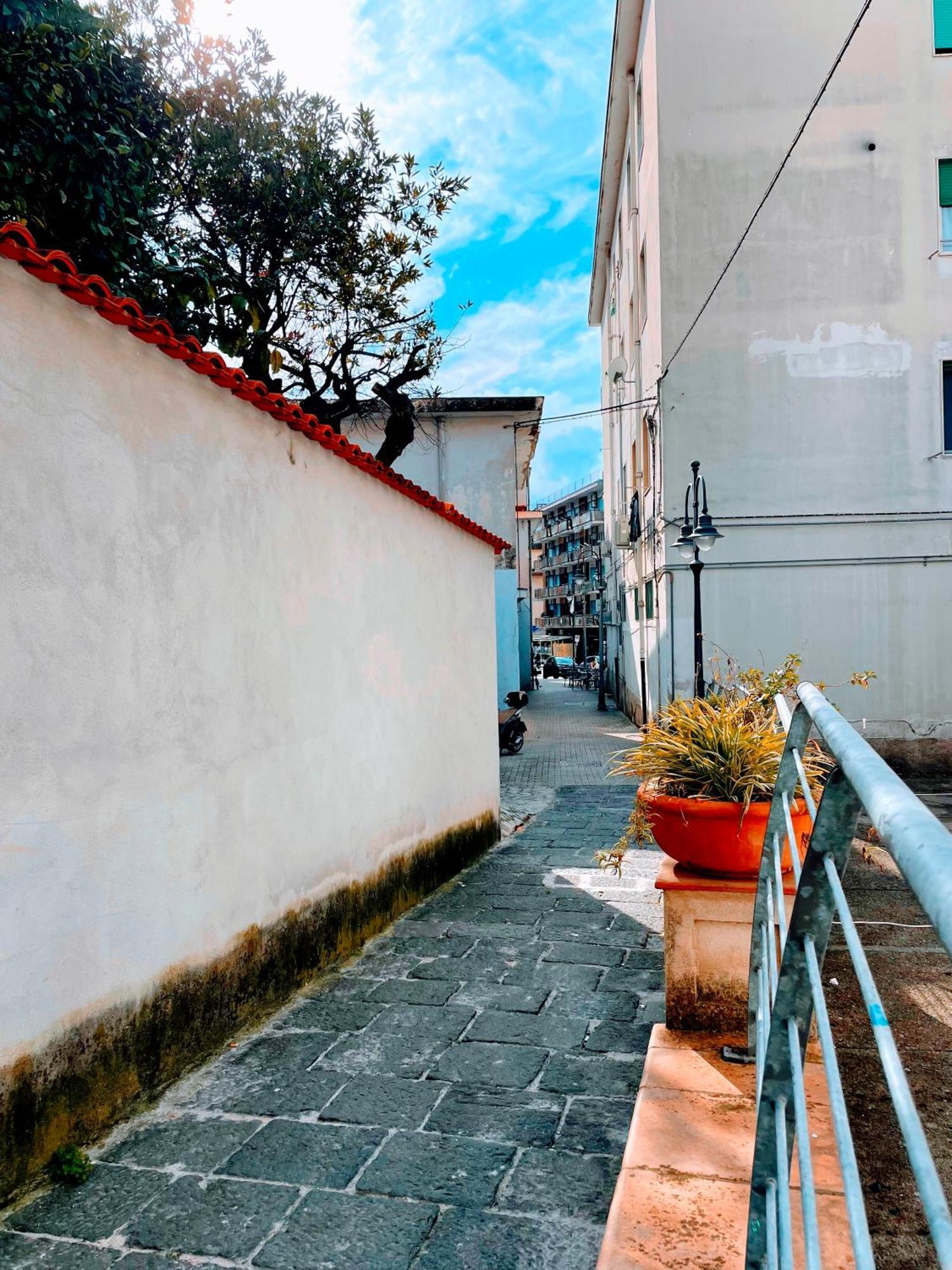 Putechella'S Apartments ไมยอรี ภายนอก รูปภาพ